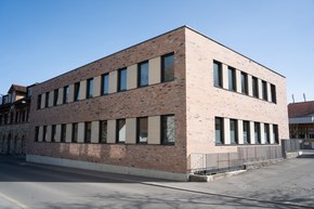 Kontakt